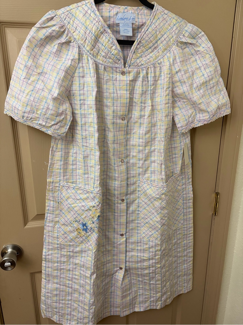 New Pastel Plaid women' Button-Front House Dress